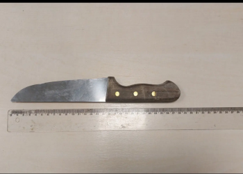 Πιάστηκαν επ΄ αυτοφώρω οι ληστές περιπτέρων με το κουζινομάχαιρο στα Δυτικά Προάστια – ΦΩΤΟ