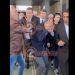 ΒΙΝΤΕΟ ΝΤΟΚΟΥΜΕΝΤΟ: Η στιγμή που τρώει μπουνιά ο αρχηγός της αξιωματικής αντιπολίτευσης στην Τουρκία