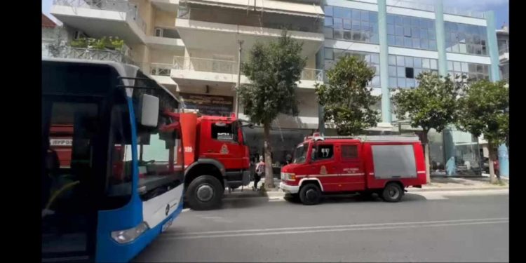 Νέο κρούσμα ενδοοικογενειακής βίας στην Πάτρα: Κλείδωσε την πρώην γυναίκα του και το παιδί τους στο σπίτι – ΒΙΝΤΕΟ – ΦΩΤΟ