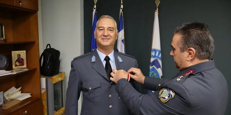 Το «Αστυνομικό Αριστείο Ανδραγαθίας» απονεμήθηκε στον ανθυπαστυνόμο Χρήστο Πλατή – ΦΩΤΟ