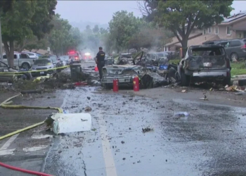 Τραγωδία στον Σαν Ντιέγκο: Νεκροί από συντριβή ιδιωτικού αεροσκάφους – ΒΙΝΤΕΟ – ΦΩΤΟ