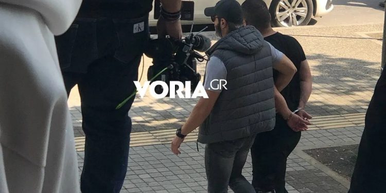 Νέα σύλληψη για την έκρηξη βόμβας στην Θεσσαλονίκη – Χειροπέδες σε έναν 42χρονο – ΦΩΤΟ