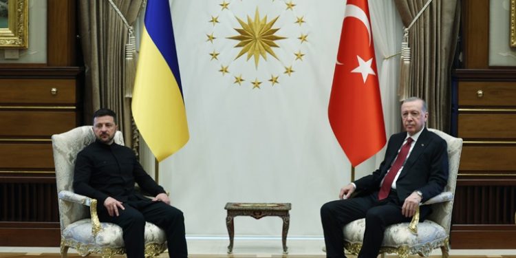 Σε επίπεδο αντιπροσωπειών οι συνομιλίες  Ρωσίας – Ουκρανίας στην Κωνσταντινούπολη