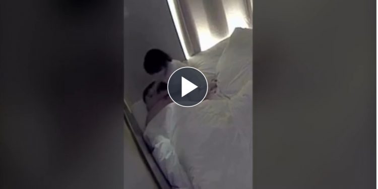 Αγγλία: BΙΝΤΕΟ με μικρό κοριτσάκι που σώζει τη ζωή του πατέρα του μετά από υπογλυκαιμική κρίση