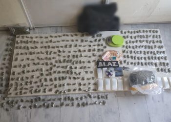 Άγιος Παντελεήμονας: Συνελήφθησαν 2 άτομα με 375 συσκευασίες κάνναβης έτοιμες προς διακίνηση – ΦΩΤΟ   