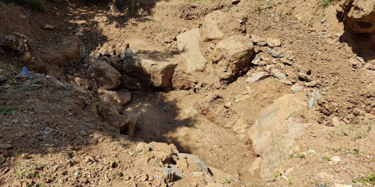 «Άνθρακες» οι αρχαιολογικοί θησαυροί που αναζητούσε εγκληματική οργάνωση στη Βόρεια Ελλάδα – ΦΩΤΟ