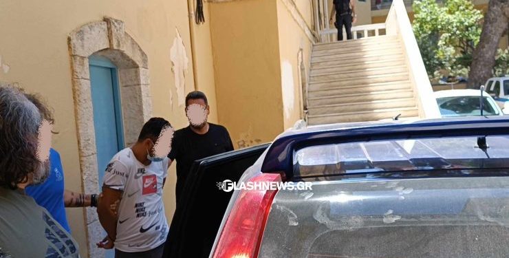 Προφυλακιστέος ο Αζέρος που κατηγορείται για κατασκοπεία στη Σούδα – ΒΙΝΤΕΟ – ΦΩΤΟ