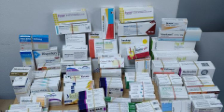 Εισαγγελική έρευνα μετά τη σύλληψη φαρμακοποιού για πώληση φαρμάκων χωρίς ταινία γνησιότητας – ΦΩΤΟ