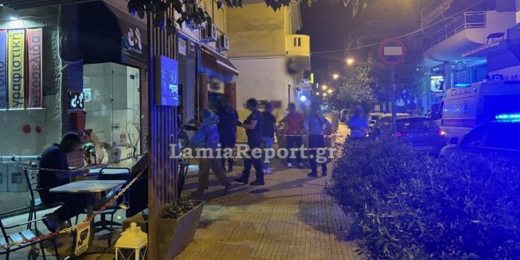 Λαμία: Δολοφόνησαν ιδιοκτήτη καφετέριας: Τον χτύπησαν με λουκέτο στο κεφάλι και τον μαχαίρωσαν – BINTEO – ΦΩΤΟ