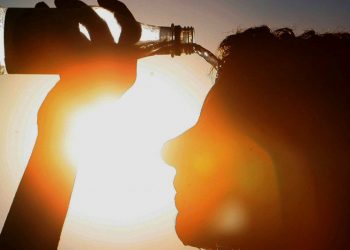 Ο καύσωνας χτυπάει τη Γηραιά ήπειρο