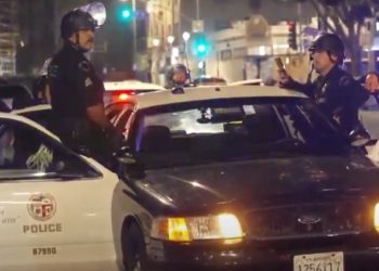 «Κόλαση» στο Λος Άντζελες: Πάνω από 100 συλλήψεις – BINTEO