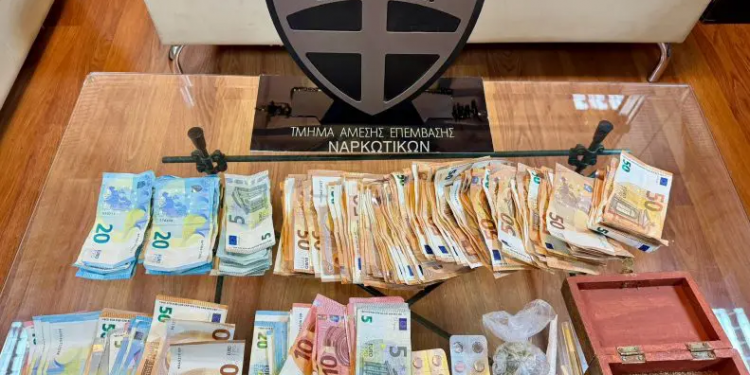 Αχαρνές: Αστυνομική επιχείρηση σε οικισμό για διακίνηση ναρκωτικών – ΒΙΝΤΕΟ – ΦΩΤΟ