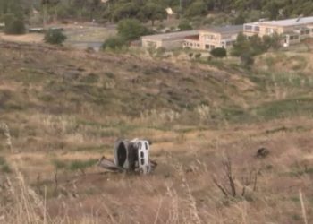 Πεντέλη: Αυτοκίνητο έπεσε σε γκρεμό – Νεκρός 25χρονος – Χαροπαλεύουν δύο 20χρονοι – ΒΙΝΤΕΟ