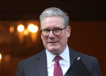 Βρετανία: Συνέλαβαν και τέταρτο άνδρα οι αρχές για τις πυρκαγιές στην κατοικία του πρωθυπουργού Στάρμερ