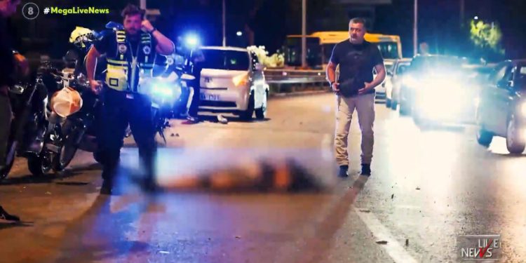 Λ. Ποσειδώνος: Θανατηφόρο τροχαίο στην παραλιακή – ΒΙΝΤΕΟ – ΦΩΤΟ 