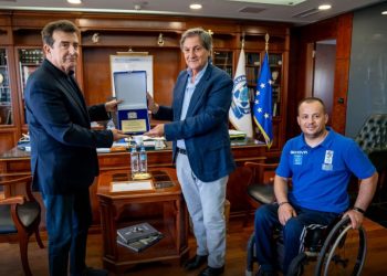 Σε «Πρεσβευτή Καλής Θέλησης για την καλαθοσφαίριση με αμαξίδιο» ο Μιχάλης Χρυσοχοΐδης