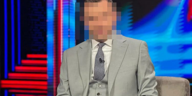 Στο Αυτόφωρο ο δημοσιογράφος που συνελήφθη κατηγορούμενος για εκβιασμό της Ζέττας Μακρή – Τι λέει η ίδια – ΒΙΝΤΕΟ