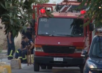 Πανικός από έκρηξη σε εστιατόριο στο Μαρούσι: Τραυματίστηκαν 2 εργαζόμενες – ΒΙΝΤΕΟ