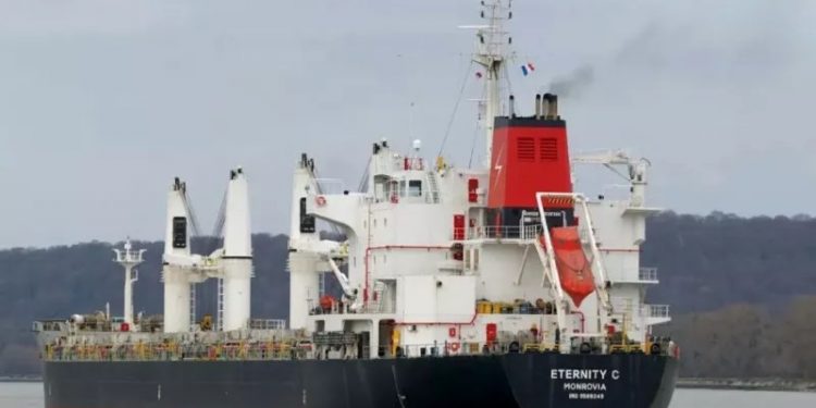 Ερυθρά Θάλασσα: Τουλάχιστον 2 νεκροί σε ελληνόκτητο πλοίο μετά από επίθεση των Χούθι