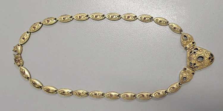 Ούτε ιερό, ούτε όσιο – Έκλεψαν κόσμημα – τάμα από μονή της Ευρυτανίας – ΦΩΤΟ