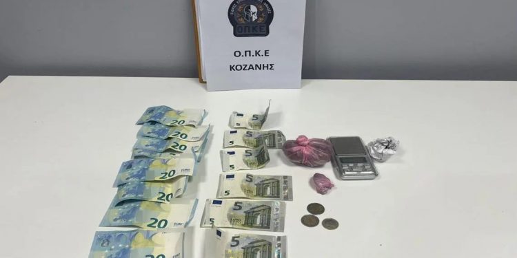 Κοζάνη: Συνέληφθη 19χρονος διακινητής κάνναβης – ΦΩΤΟ