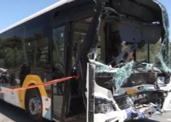 Βούλα: Έρευνα του ΟΑΣΑ για το πώς έγινε το τροχαίο με την σύγκρουση των λεωφορείων – 54 οι τραυματίες – ΒΙΝΤΕΟ – ΦΩΤΟ