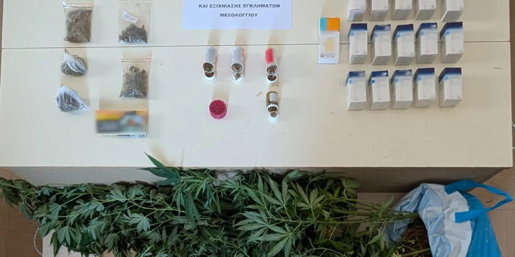 Μεσολόγγι: Δύο συλλήψεις για διακίνηση ναρκωτικών – ΦΩΤΟ