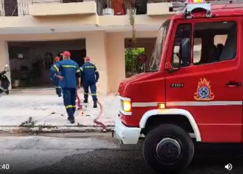 Φωτιά ξέσπασε σε διαμέρισμα στην Πάτρα – ΒΙΝΤΕΟ – ΦΩΤΟ