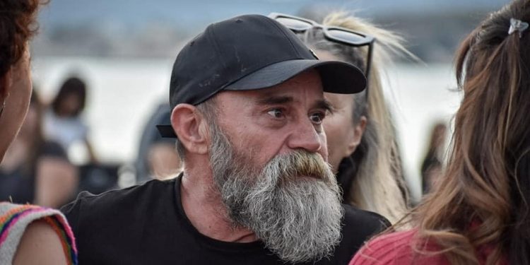 «Ο άλλος Άνθρωπος»: Σε δίκη παραπέμπεται ο Κώστας Πολυχρονόπουλος, η μητέρα και ο γαμπρός του – ΒΙΝΤΕΟ