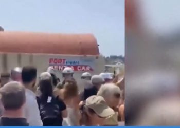 Νέο «μπλόκο» σε κρουαζιερόπλοιο των Ισραηλινών στη Ρόδο – ΒΙΝΤΕΟ – ΦΩΤΟ