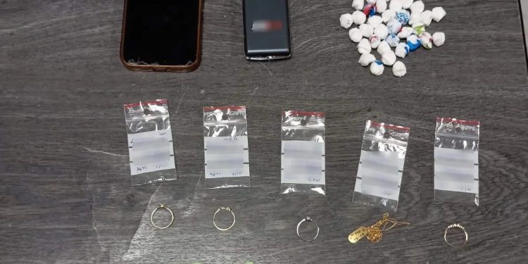 Χανιά: Συνελήφθη 32χρονος διακινητής ναρκωτικών με 38 φιξάκια κοκαΐνης – ΦΩΤΟ