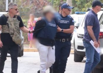 Παλαιό Φάληρο: Στον Κορυδαλλό η 32χρονη Αλγερινή για τον θάνατο της 3χρονης κόρης της – ΒΙΝΤΕΟ