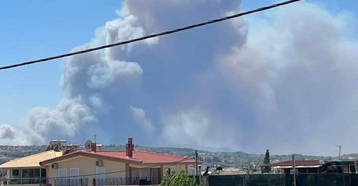 Κόλαση φωτιάς στην Αχαΐα: Νέα μηνύματα από το «112» για την περιοχή του Ερυμάνθου – ΒΙΝΤΕΟ – ΦΩΤΟ