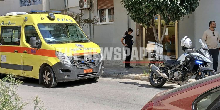 Νέα γυναικοκτονία-ΣΟΚ στον Βόλο: Άνδρας δολοφόνησε τη σύζυγό του μπροστά στα 4 παιδιά τους και τράπηκε σε φυγή – ΒΙΝΤΕΟ – ΦΩΤΟ