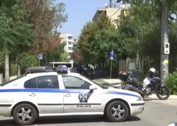 Γυναικοκτονία στο Χαλάνδρι: 28χρονος μαχαίρωσε μέχρι θανάτου την 47χρονη σύντροφό του – Τι λέει η ΕΛΑΣ – ΒΙΝΤΕΟ