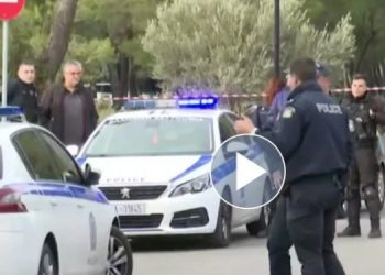 Υπέκυψε στα τραύματά της η γυναίκα που αυτοπυρπολήθηκε στην Αίγλη Ζαππείου