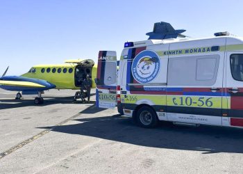 «Αερογέφυρα» ζωής για νεογνό στο Ηράκλειο – ΦΩΤΟ