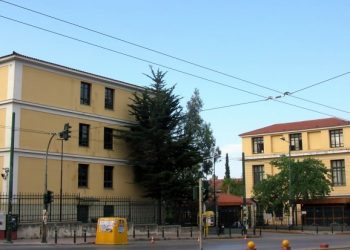 Μπασκετμπολίστας της ΑΕΚ στην Ευελπίδων – Τι αρνήθηκε σε αστυνομικούς – ΦΩΤΟ