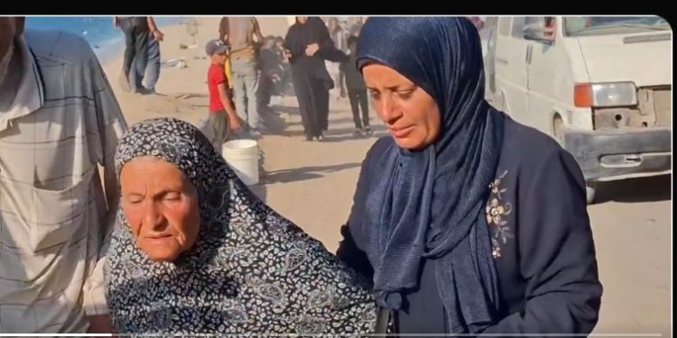 Ισραήλ: Πάνω από 700.000 Παλαιστίνιοι εγκατέλειψαν την πόλη της Γάζας προς τα νότια – BINTEO