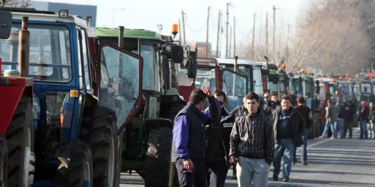 Κινητοποίηση αγροτών στη Θεσσαλονίκη για τον ΑΤΑΚ