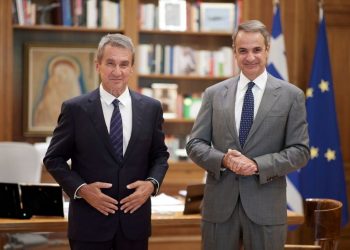 Στη Νέα Δημοκρατία ο πρώην υπουργός του ΠΑΣΟΚ Ανδρέας Λοβέρδος