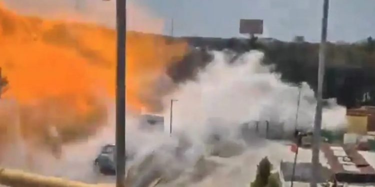 ΒΙΝΤΕΟ ΝΤΟΚΟΥΜΕΝΤΟ: Η στιγμή της έκρηξης του βυτιοφόρου με φυσικό αέριο στο Μεξικό – 4 νεκροί και 90 τραυματίες