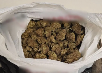 Κυψέλη: Δυο συλλήψεις για διακίνηση χασίς – ΦΩΤΟ