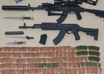 Σίφνος: Χειροπέδες σε 48χρονο που είχε μίνι οπλοστάσιο – ΒΙΝΤΕΟ – ΦΩΤΟ