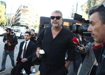 Ένοχος ο Μπισμπίκης για το τροχαίο στη Φιλοθέη – Του επιβλήθηκε χρηματική ποινή 7.000 ευρώ – BINTEO