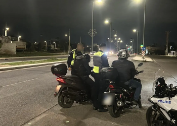 Άγιοι Ανάργυροι: Σωρεία παραβάσεων ανέδειξαν οι τροχονομικές δράσεις – ΦΩΤΟ