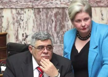 Απολογία Ζαρούλια στην δίκη της Χρυσής Αυγής: «Δεν ήμουν μέλος – Στήριζα τον σύζυγο μου» είπε η γυναίκα του αρχηγού