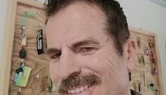 Φοινικούντα: Αυτός είναι ο ιδιοκτήτης του αιματοβαμμένου κάμπινγκ – Μπροστά στο φονικό ήταν ο ανιψιός και κληρονόμος του – ΒΙΝΤΕΟ