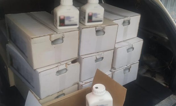 Θεσσαλονίκη: Ελεύθεροι με περιοριστικούς όρους τα μέλη του κυκλώματος που μετέφερε λαθραία ποτά και φυτοφάρμακα – ΦΩΤΟ