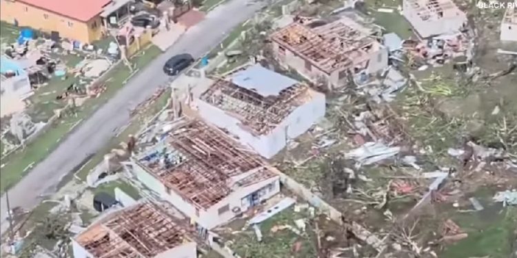 Θάνατο και χάος άφησε ο κυκλώνας Μελίσα – Τουλάχιστον 50 νεκροί στην Καραϊβική – ΒΙΝΤΕΟ